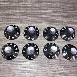 8 OLD VINTAGE FENDER GUITAR AMPLIFIER KNOBS 47. A3