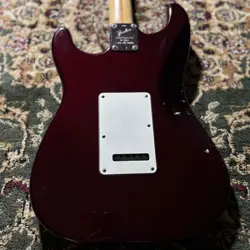 STRATOCASTER MIDNIGHT WINE