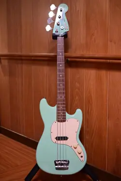MUSICMASTER BASS 1997