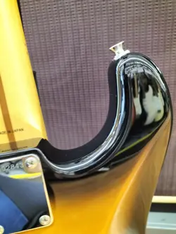 MODIFIED 50S STRATOCASTER