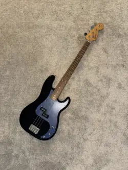 SQUIER BY FENDER P-BASS AFFINITY SERIES 4-STRING ELECTRIC GUITAR RIGHT-HAND