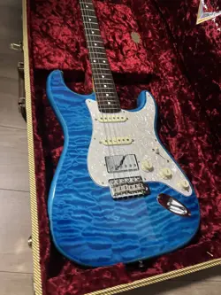 FENDER FSR TRADITIONAL II 60S STRATOCASTER SSH CARRIBIAN BLUE TRANS SAFE DELIVER