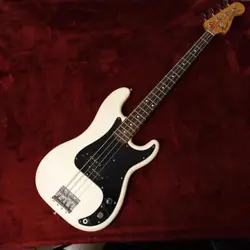 FENDER JAPAN PB70-70US WHITE ELECTRIC BASS GUITAR USED FROM JAPAN