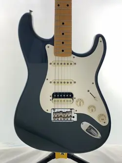 STRATOCASTER 2019 ELECTRIC