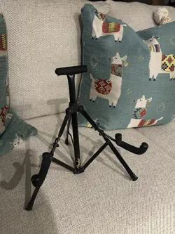 FENDER ELECTRIC GUITAR FOLDING SUPPORT TRIPOD BLACK TRAVEL PORTABLE GIG