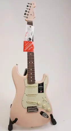 FENDER LIMITED EDITION ROAD WORN '60S STRATOCASTER, SHELL PINK