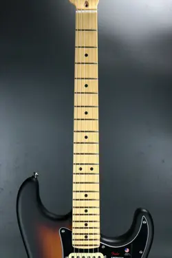 PINE STRATOCASTER 2-COLOR