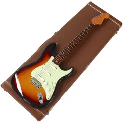 FENDER CUSTOM SHOP 1960 STRATOCASTER NOS 3-COLOR SUNBURST 2004 MADE