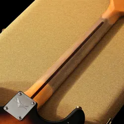 CLAPTON STRATOCASTER JOURNEYMAN