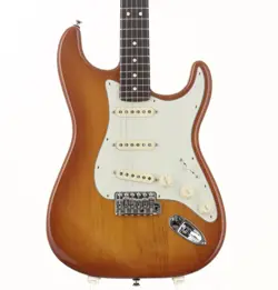 FENDER AMERICAN PERFORMER STRATOCASTER MODIFIED ROSEWOOD FINGERBOARD HONEY BURST