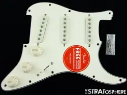 PICKGUARD STRATOCASTER 1960S