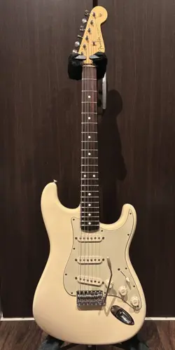 ELECTRIC GUITAR FENDER AMERICAN VINTAGE 62 STRATOCASTER 2007 VINTAGE WHITE +BAG