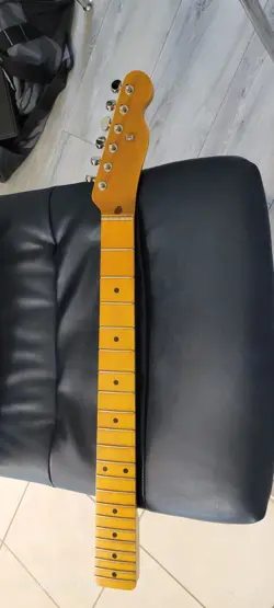 ALLPARTS LIC BY FENDER TELECASTER LOADED NECK