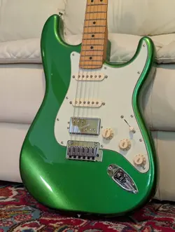 STRATOCASTER PLAYER PLUS