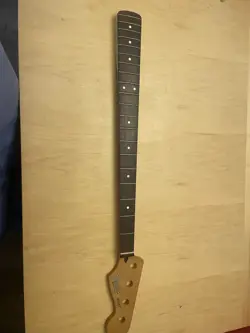 VINTAGE FENDER JAZZ BASS NECK