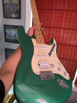 HHS ELECTRIC GUITAR