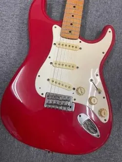 FENDER MEXICO STRATOCASTER ELECTRIC GUITAR RED WITH SOFT CASE