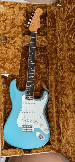 JOHNSON STRATOCASTER RW