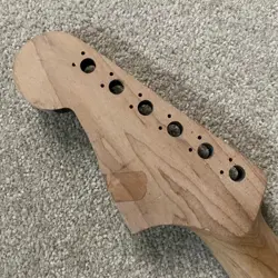 SQUIER JAGUAR ELECTRIC