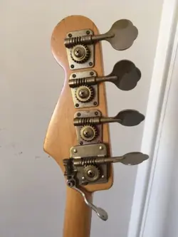 FENDER SQUIER FRETLESS