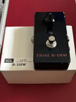 USED TRIAL B-1HW GUITAR BUFFER PEDAL WITH TRANSISTORIZERS AND SOFT FENDER-LIKE