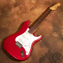 FUJIGEN STRATOCASTER GUITAR