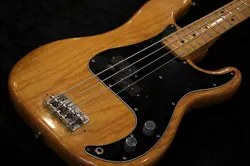 FENDER 1979 PRECISION