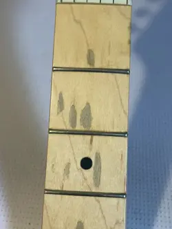 LOADED STRATOCASTER GUITAR