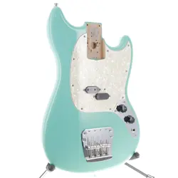 FENDER VINTERA 60'S MUSTANG BASS BODY SEAFOAM GREEN FINISH FULLY LOADED