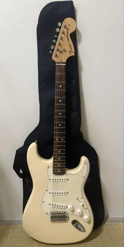 FENDER ALBERT HAMMOND JR STRATOCASTER ST-72