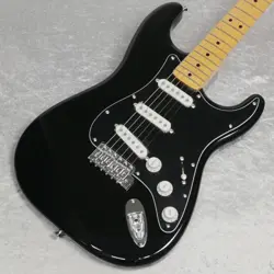 NEW FENDER / FSR MADE IN JAPAN TRADITIONAL 70S STRATOCASTER BLACK 3.70KG GUITAR