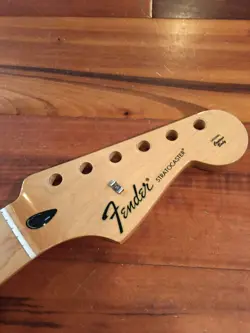 2018 FENDER STRAT NECK GLOSS MAPLE STANDARD STRATOCASTER SPECIAL EDITION