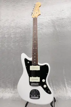 II JAZZMASTER ARCTIC