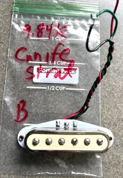 GENUINE FENDER CUNIFE STRATOCASTER/STRAT BRIDGE PICKUP - PRE OWNED