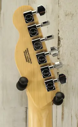 2025 FENDER STANDARD