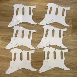 BULK 6 STRAT PICKGUARD 11-HOLE | WHITE 3-PLY FITS USA & MIM FENDER STRATOCASTER