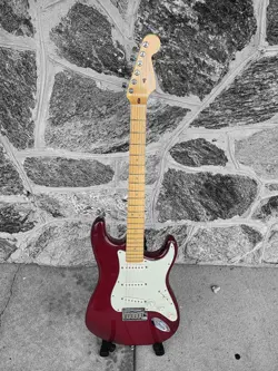 DELUXE STRATOCASTER '98-'99