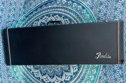 -TAIL LOGO- STRATOCASTER