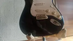 MIJ GUITAR