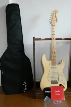 ELECTRIC GUITAR FENDER STRATOCASTER JAPAN YNGWIE MALMSTEEN SIGNATURE MODEL 2022