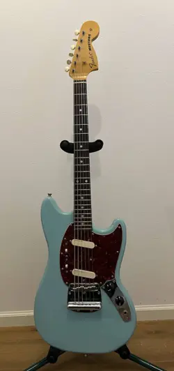 ELECTRIC GUITAR FENDER JAPAN MG69 MUSTANG SONIC BLUE 2002-2004 S/N Q033666