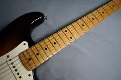 FENDER USED/CLASSIC PLAYER 50S STRATOCASTER 2006 SAFE DELIVERY FROM JAPAN