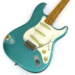 1958 STRATOCASTER CLOSET