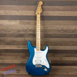 USED-FENDER STANDARD STRATOCASTER HSS PICKUPS, AQUA MARINE METALLIC