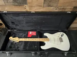 2012 MIM FENDER STANDARD STRATOCASTER SSS OLYMPIC WHITE W/ CASE