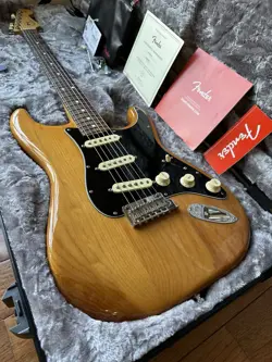 2022 FENDER AMERICAN PROFESSIONAL II STRATOCASTER ROASTED PINE