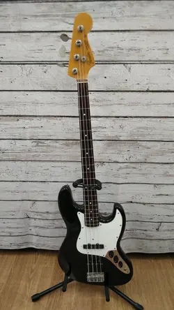 FENDER JAPAN JBD-62 ELECTRIC BASS GUITAR