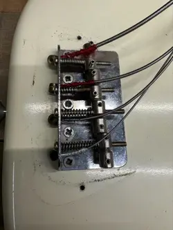 PRECISION STRING WHITE