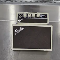 PORTABLE BATTERY POWERED