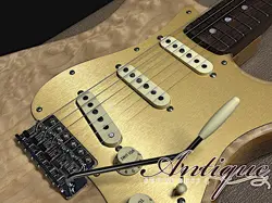 FENDER 2019 LIMITED